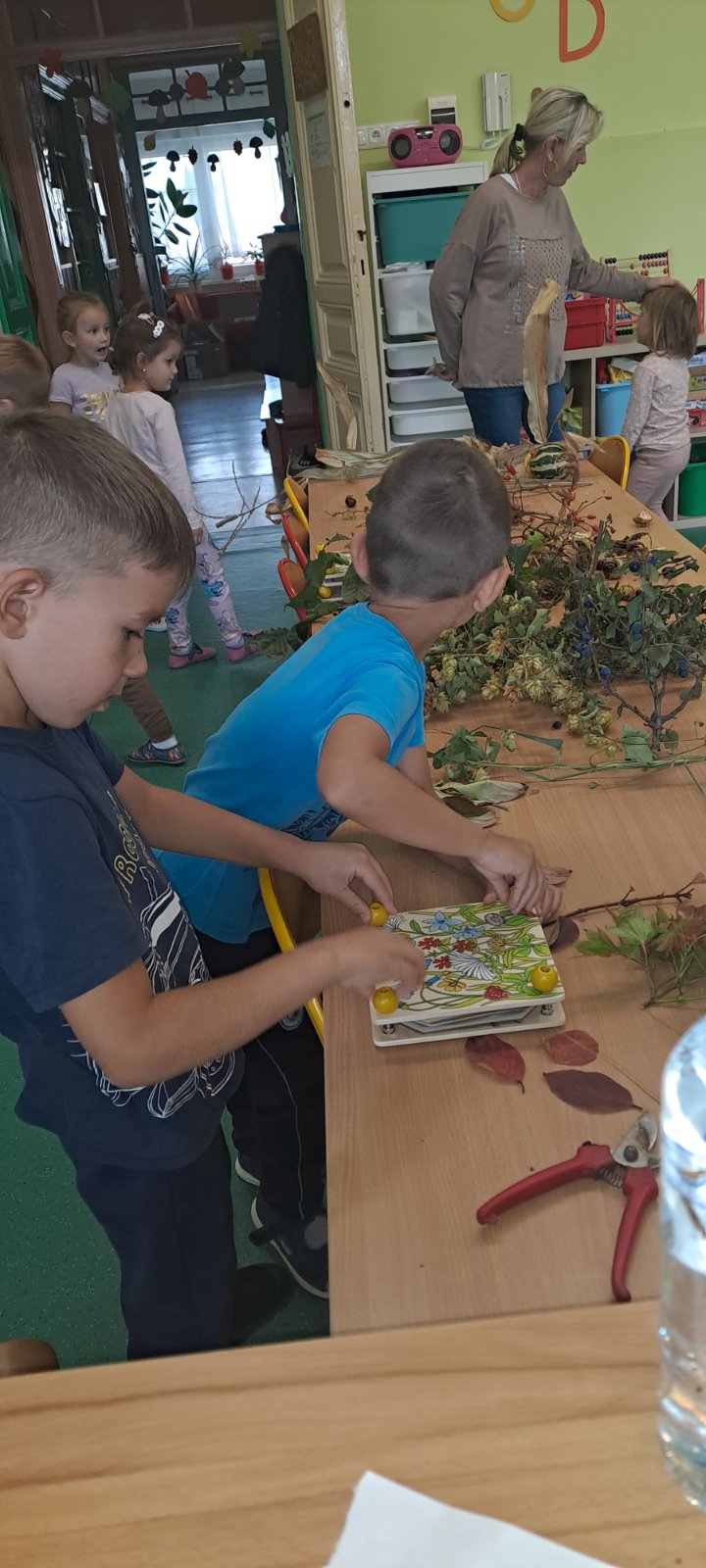 IMG-16b188c7e588cf73e0e47c4ec5dfe0a7-V