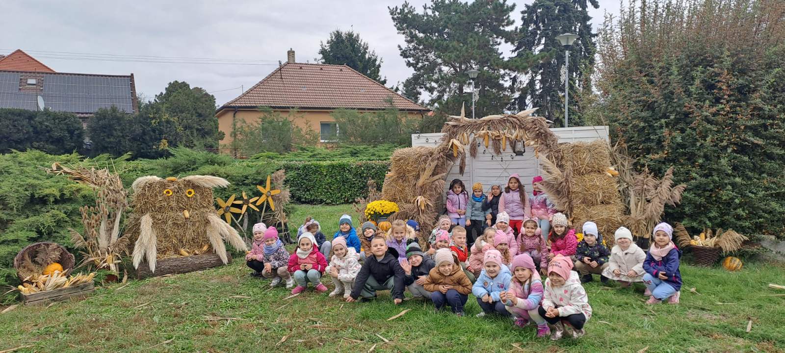 IMG-a1197123db6dd03a9988701b12908f40-V