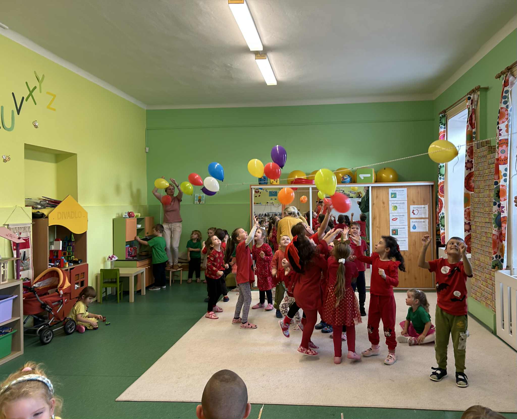 Messenger_creation_210A6B0D-A049-4F94-98D7-27BE5523AACC