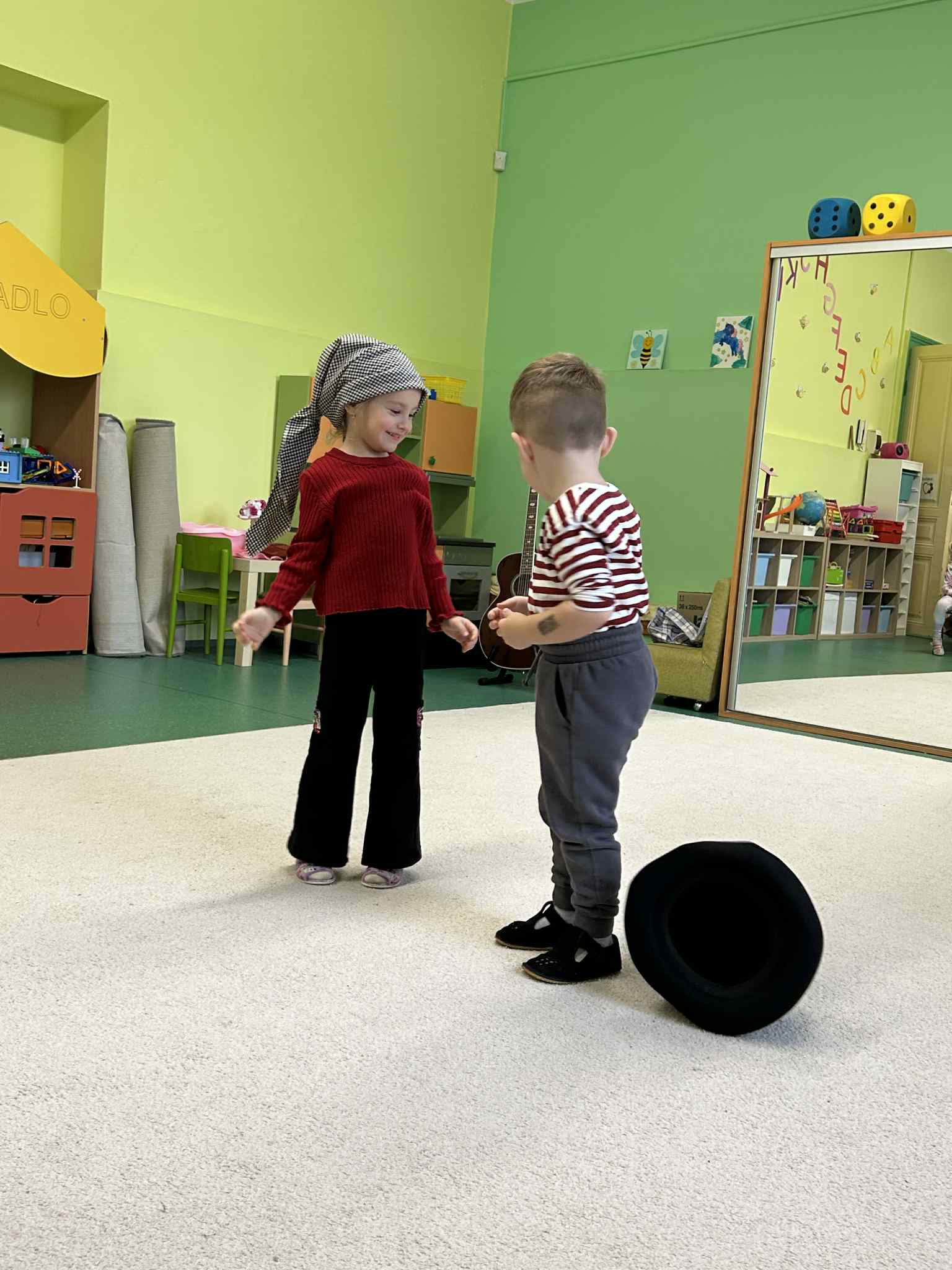 Messenger_creation_57243F45-5C55-4F3B-9F9C-BEC8247CB3DE