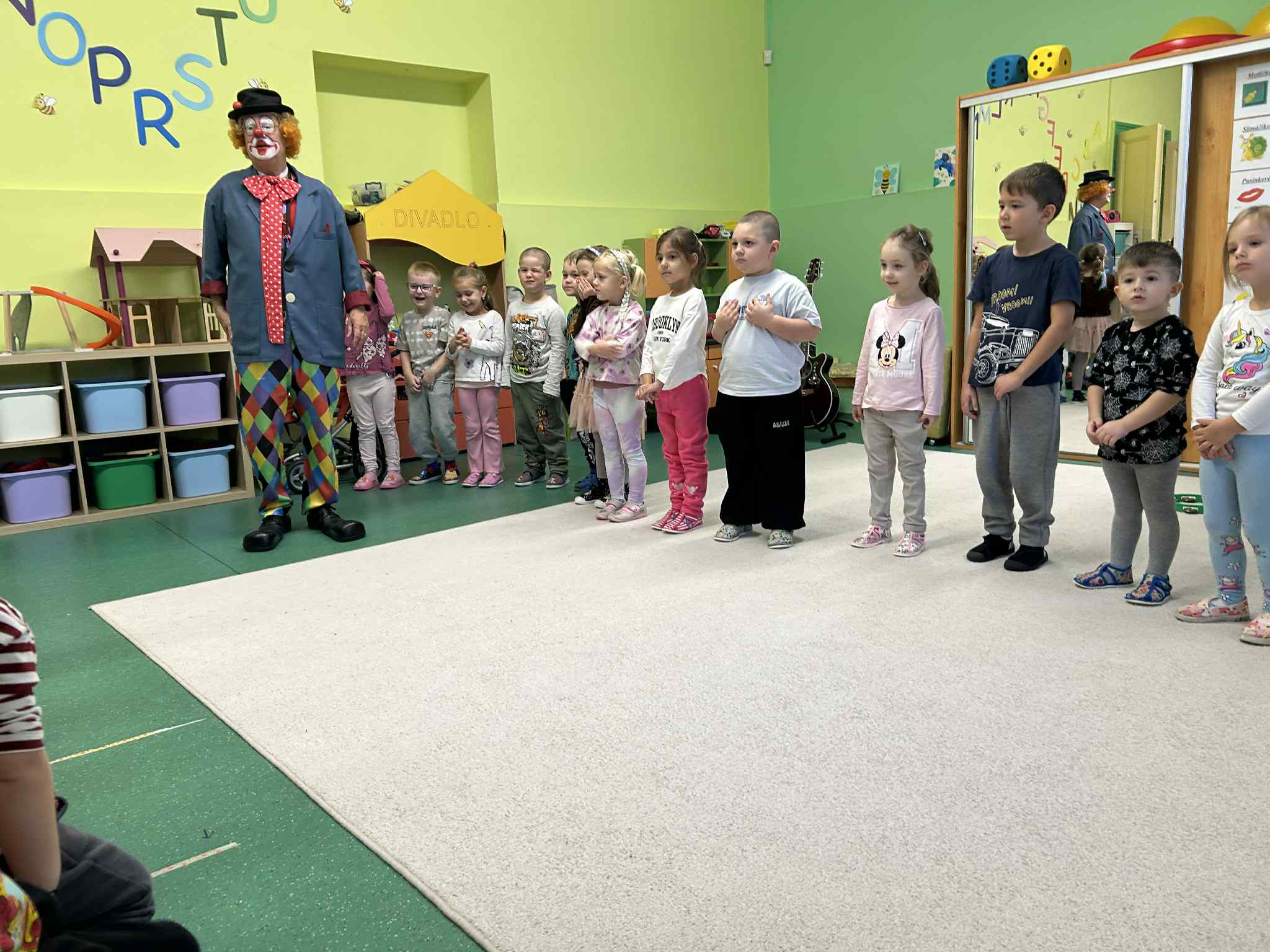 Messenger_creation_008B7ABD-270D-426A-9BA1-E4C1A9084B44