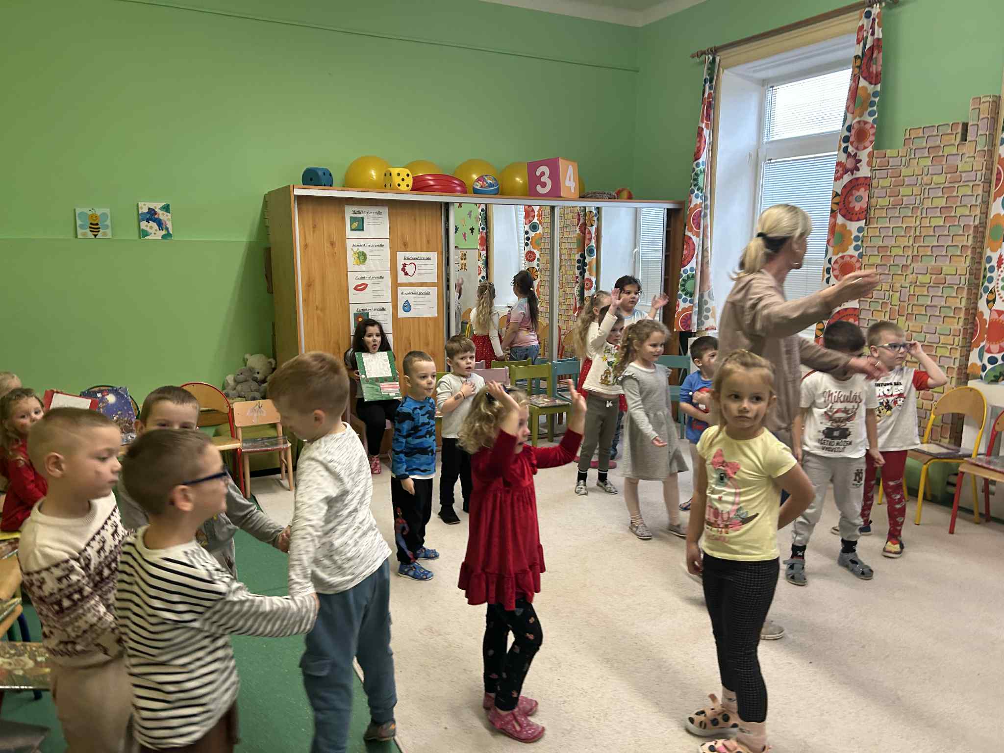 Messenger_creation_DC92121B-F195-4A5C-BC95-49F14BE2F8F6