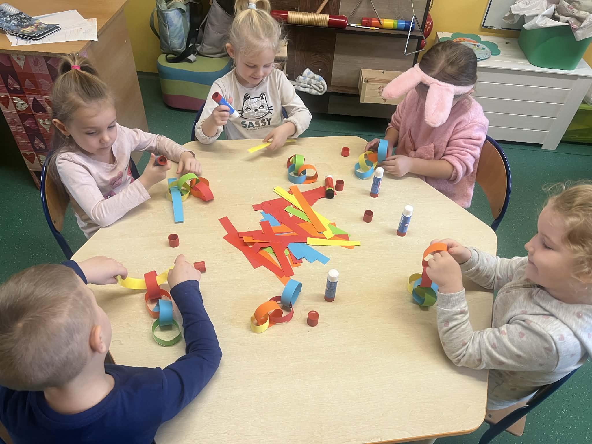 Messenger_creation_CDB1E3B3-9DBC-4BD2-8503-E63C36945809