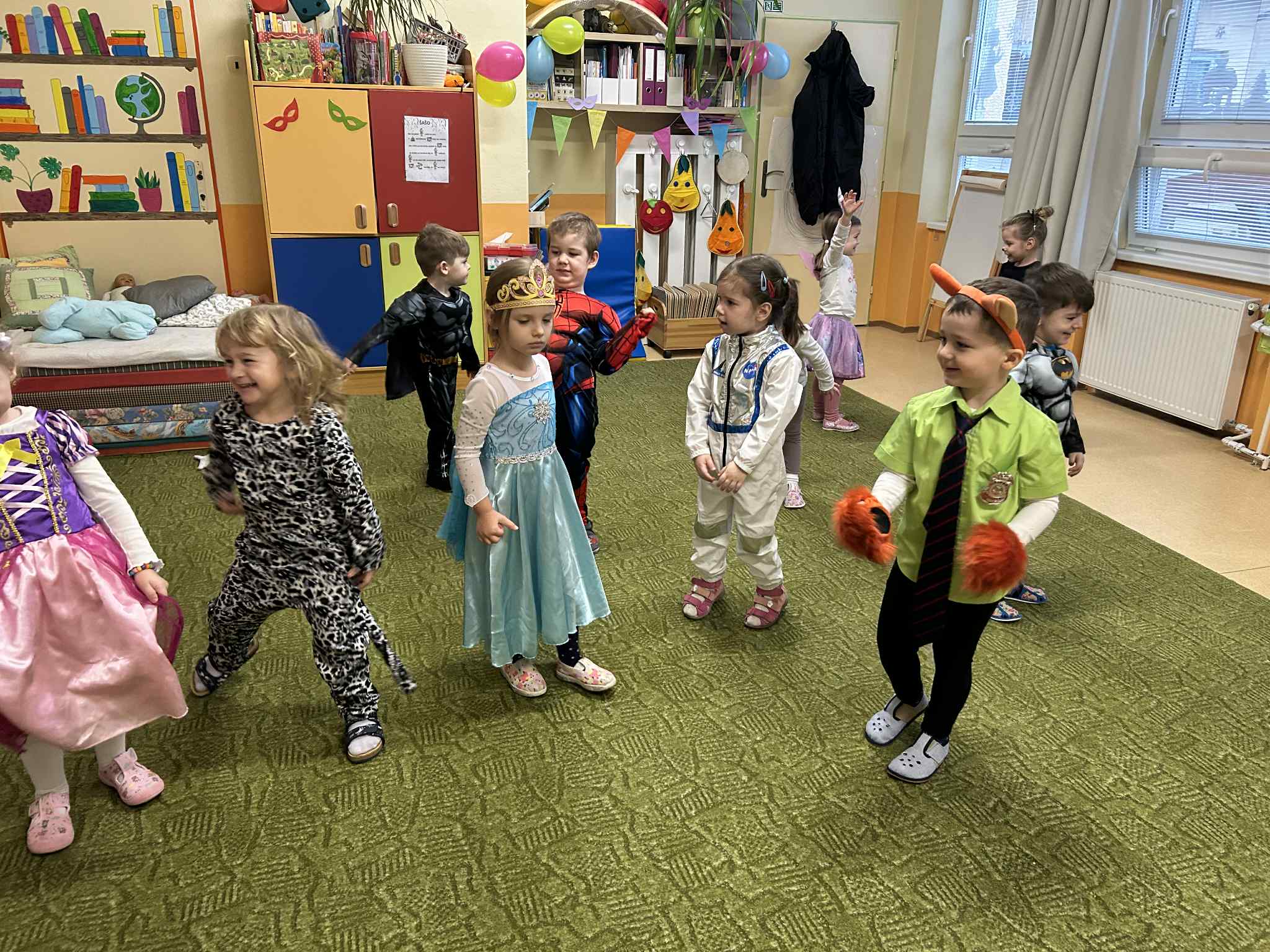 Messenger_creation_01F6C470-A3EB-4A68-ADA9-5DA4190F5C76