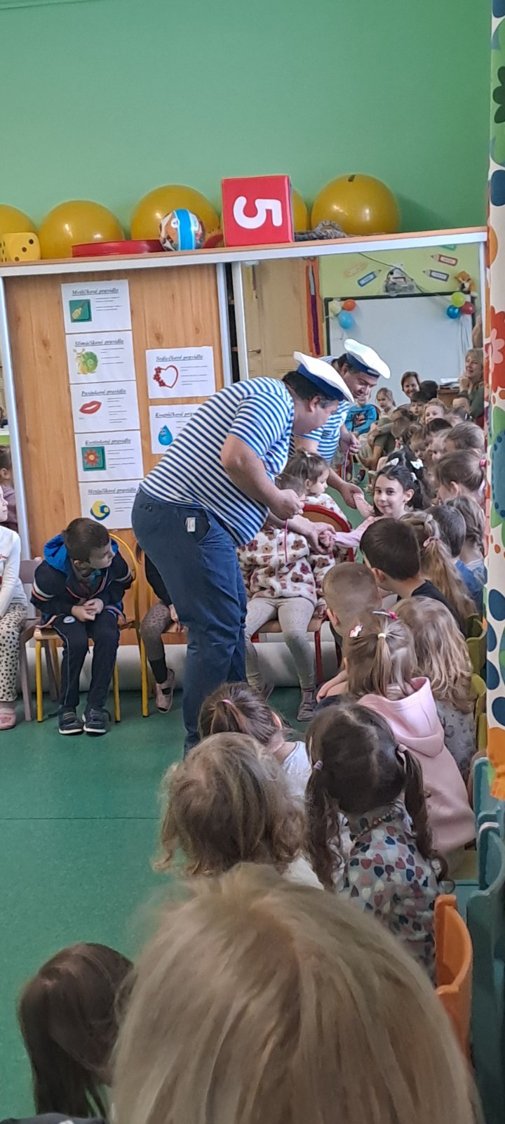 IMG-aa6cff7a23cca8c2ff032c09eac9211b-V